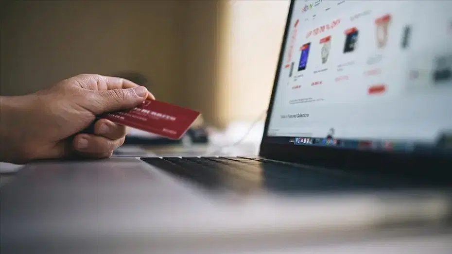 Online Alışverişte Sahte Yorumlara Karşı Yeni Düzenlemeler ve Erişim Engelleri