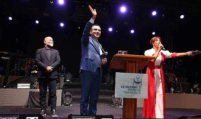 Karaman Türk Dünyası Uluslararası Festivali'nin simgesi olan bayram ateşi büyük bir coşkuyla yeniden alevlendi – KÜLTÜR SANAT