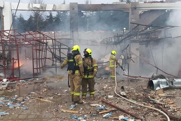 3 bakan olay yerinde açıklama yaptı! Balıkesir patlayıcı fabrikasındaki patlamada ölü sayısı değişti: 11 ölü, 7 yaralı