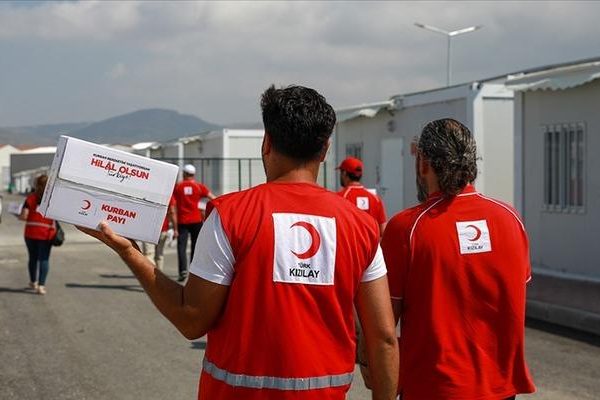 Türk Kızılay, Yemen’de 15 bin aileye kurban dağıtımına başladı