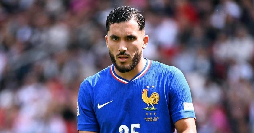 Manchester City, Lyon’un yıldızı Rayan Cherki’yi transfer ediyor!