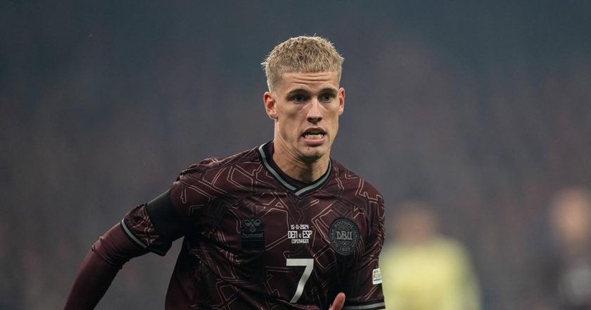 Danimarkalı orta saha Trabzonspor’a doğru!