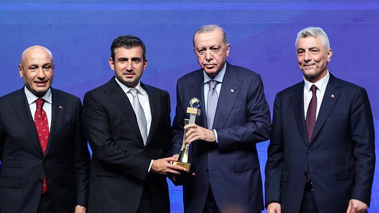 Baykar ihracatın zirvesine demir attı