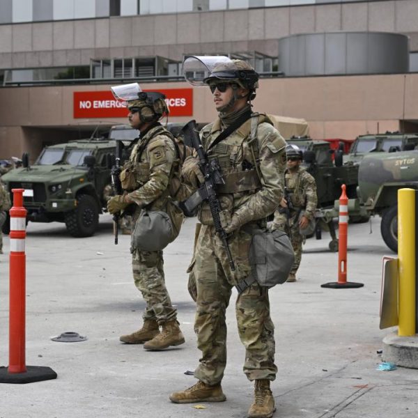 ABD’de Ulusal Muhafız birlikleri, sınır protestolarını bastırma göreviyle Los Angeles’ta