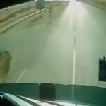 Yolcu otobüsü ile kamyonet çarpıştı: O anlar kamerada