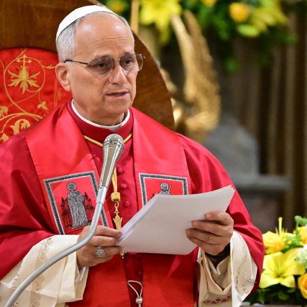 Papa 14. Leo, Saint Esprit Katedrali’ni ziyaret etti: ‘Türkiye’deki kilise küçük ama verimli bir topluluk’