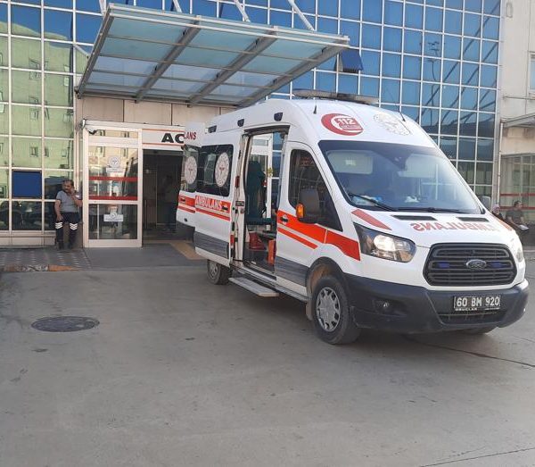 Tokat’ta 19 Öğrenci Hastaneye Sevk Edildi: Zehirlenme İhtimali Var