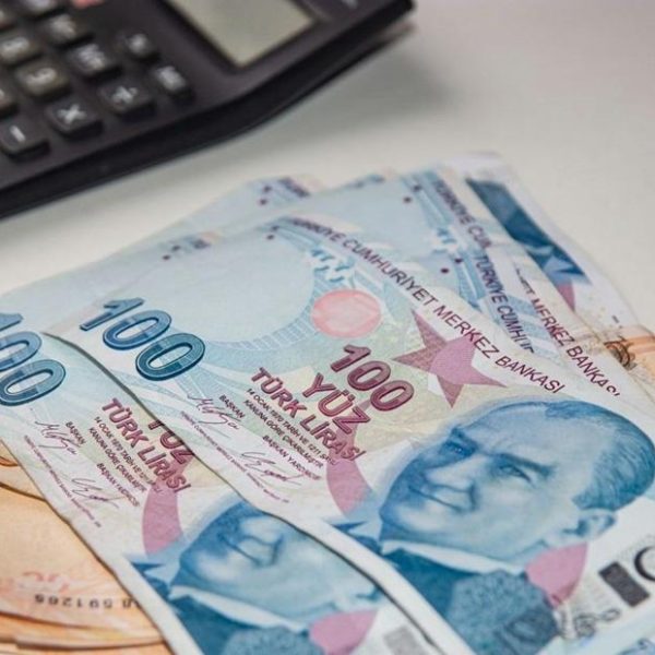 Memur ve emeklilere ek zam gelecek mi? 2026 maaş artışı ne durumda?