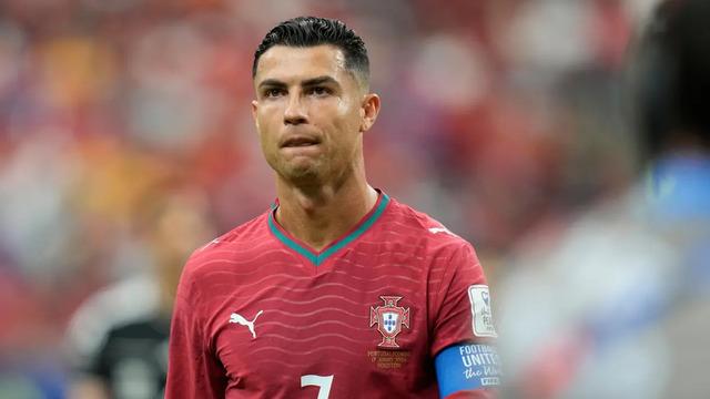Cristiano Ronaldo ile dalga geçtiler! Sosyal medya yıkılıyor