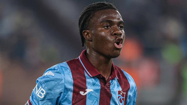 Trabzonspor’un genç yıldızına Çizme’den kanca! Fiorentina’dan Oulai için resmi teklif